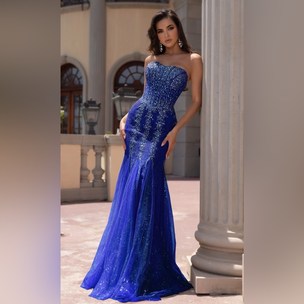 Portia and Scarlett dress